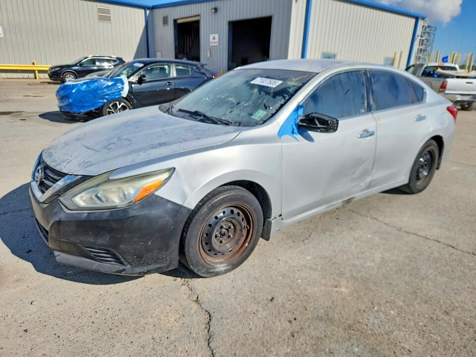 2017 NISSAN Altima