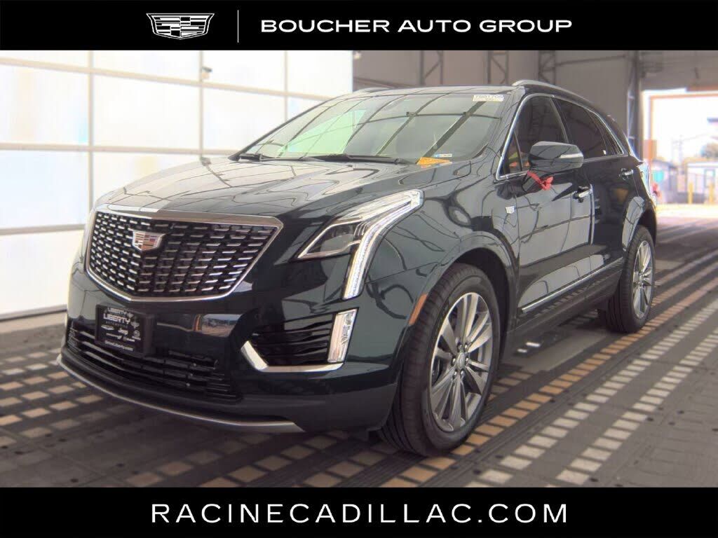 2025 CADILLAC XT5