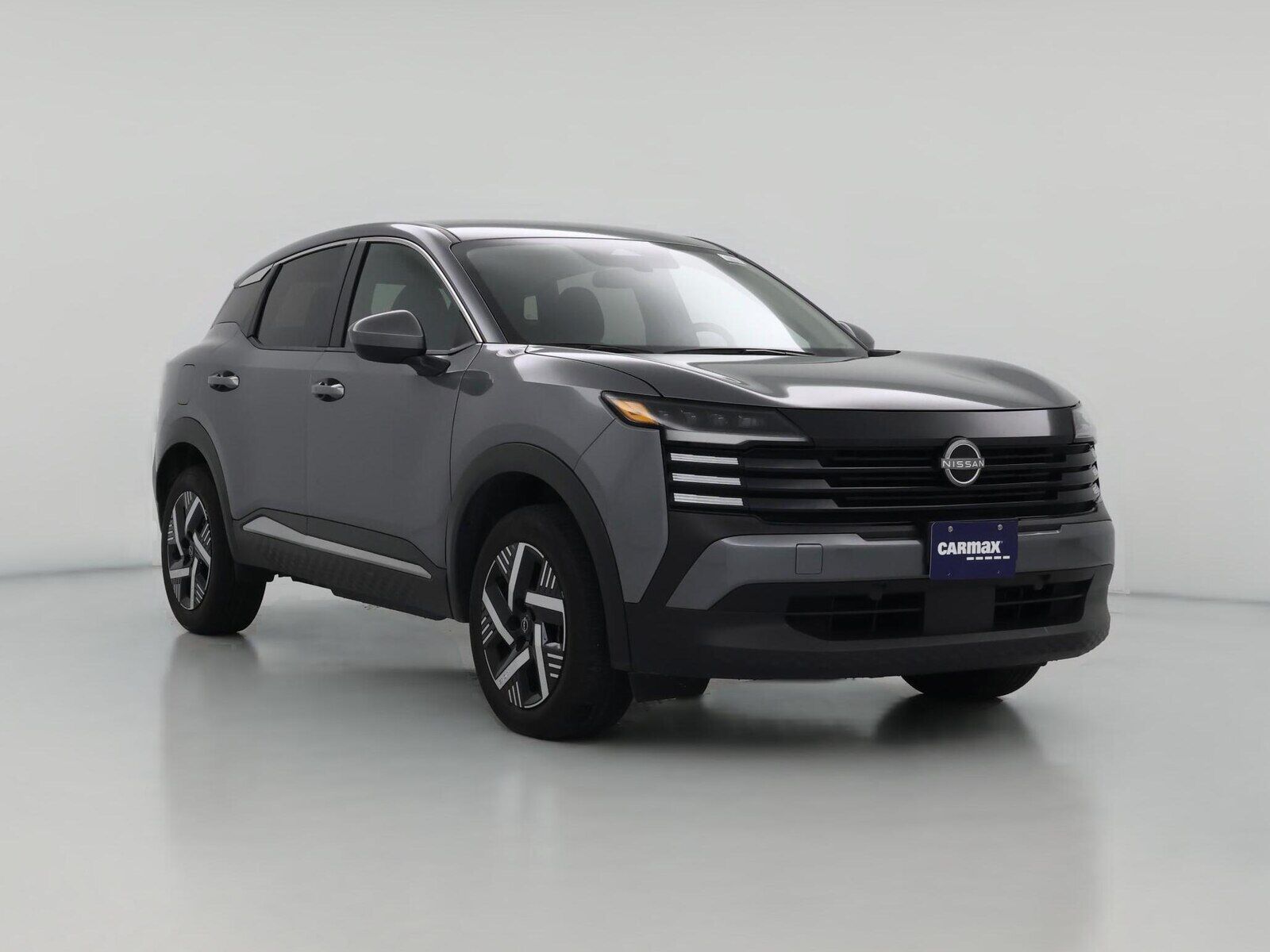 2025 NISSAN Kicks