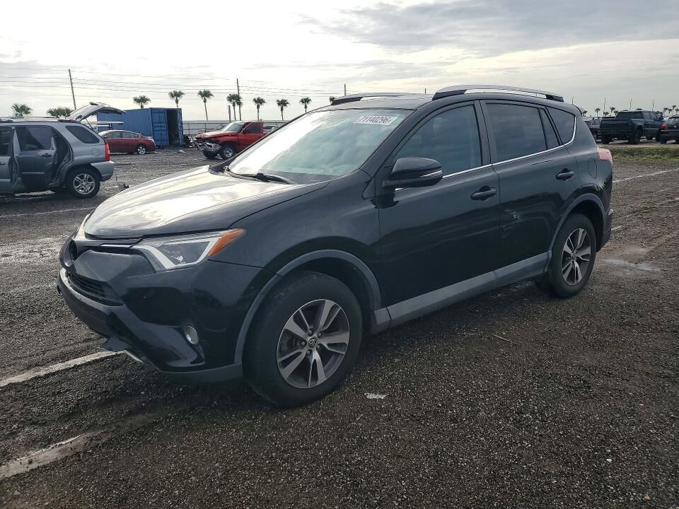 2016 TOYOTA RAV4