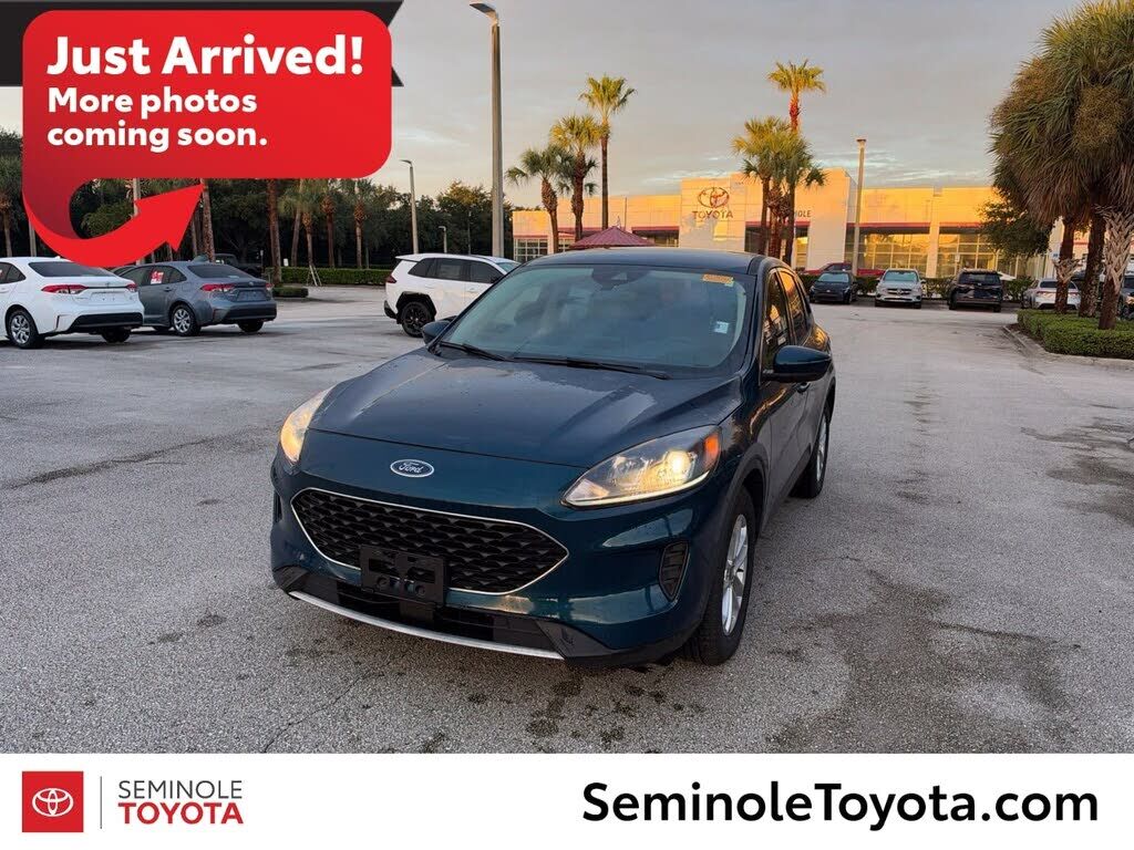 2020 FORD Escape