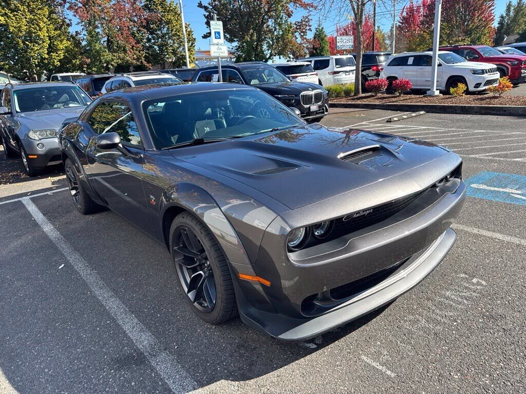2022 DODGE Challenger