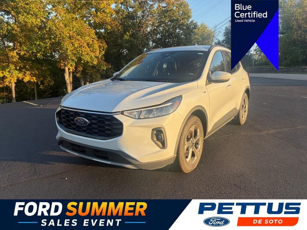 2025 FORD Escape