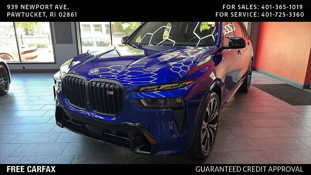2023 BMW X7