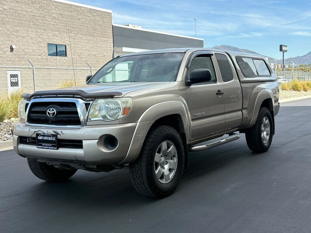 2005 TOYOTA Tacoma