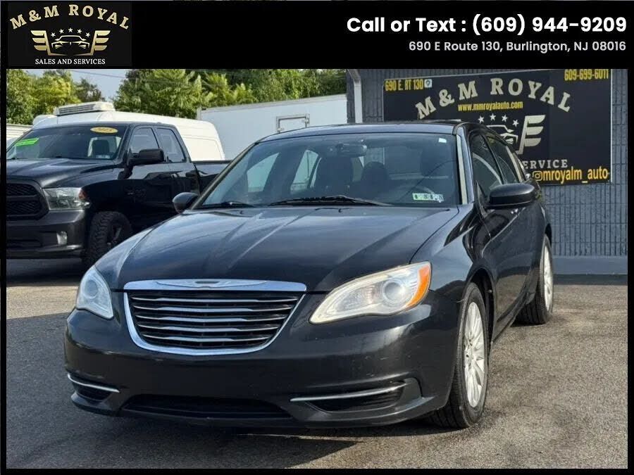2013 CHRYSLER 200