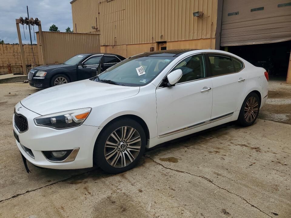 2014 KIA Cadenza
