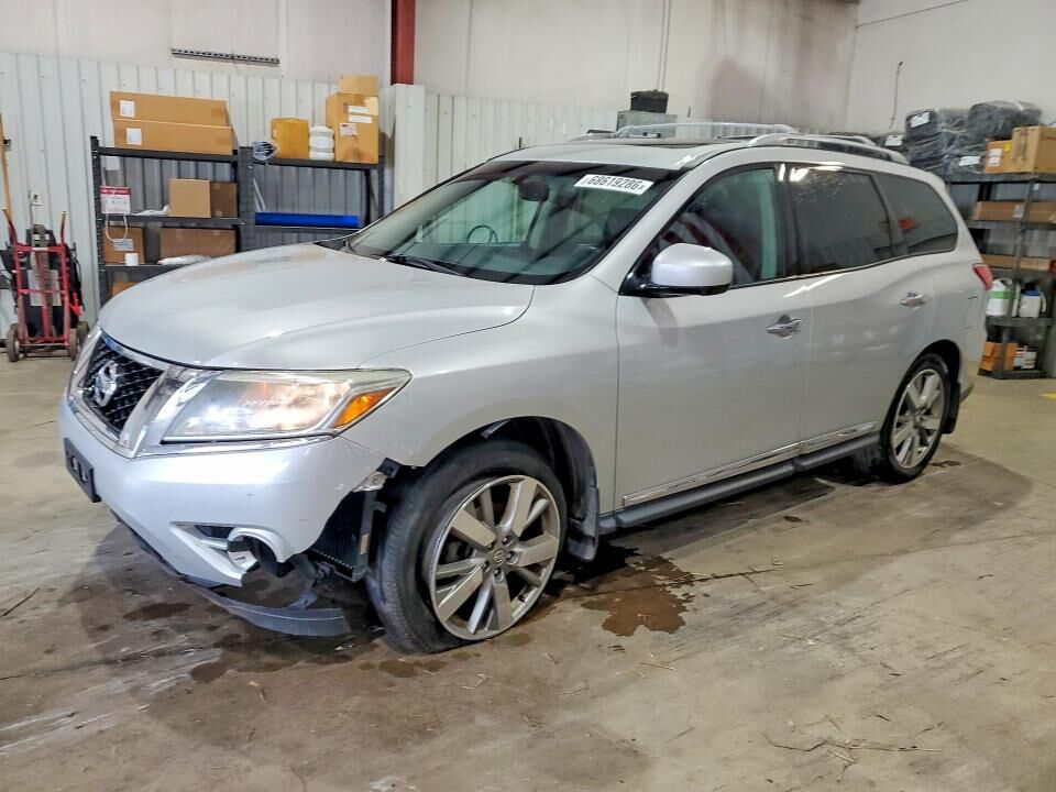 2013 NISSAN Pathfinder