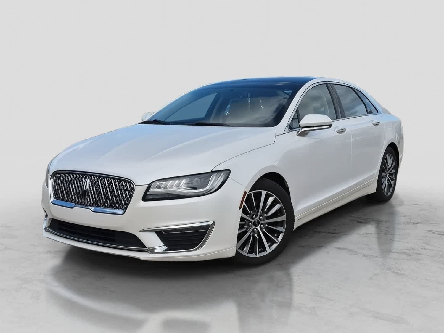 2017 LINCOLN MKZ