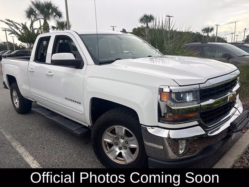 2017 CHEVROLET Silverado