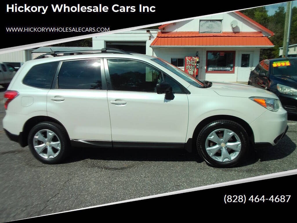 2015 SUBARU Forester