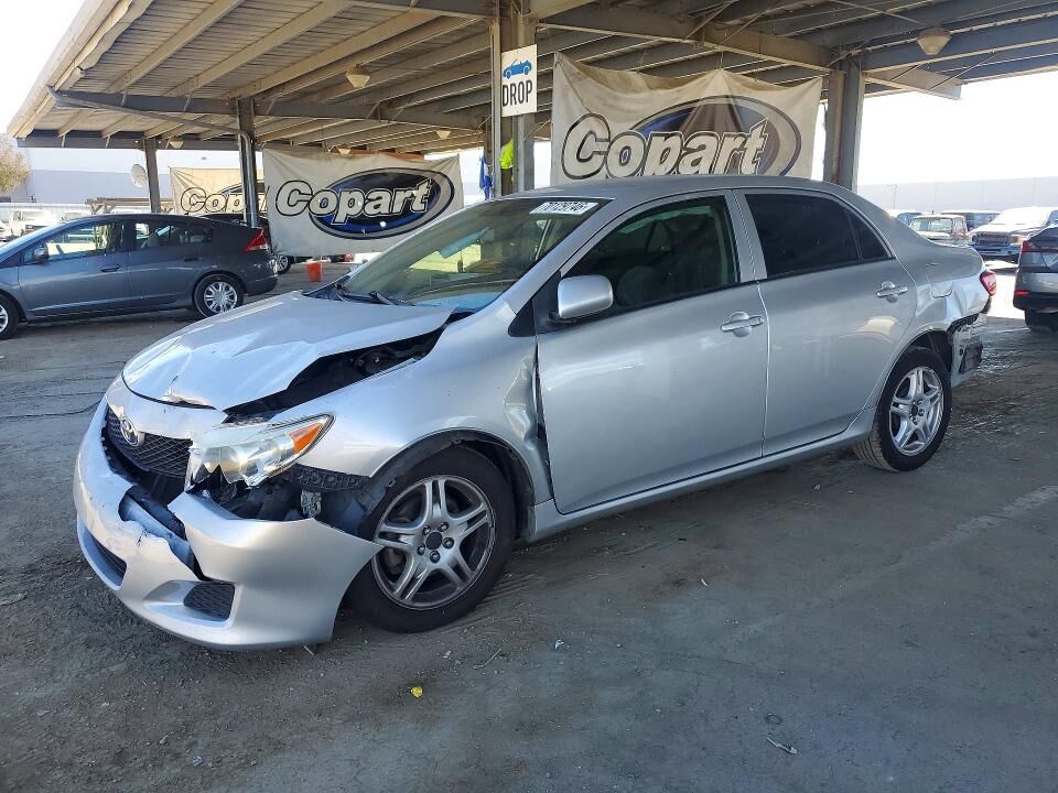 2010 TOYOTA Corolla