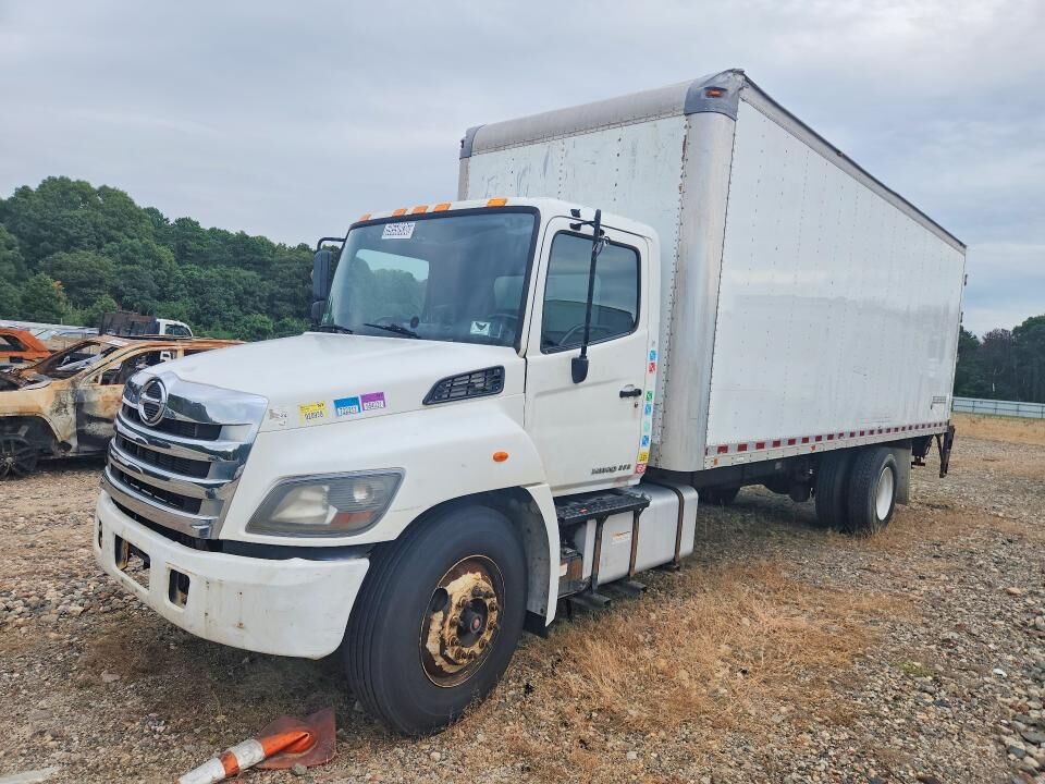 2016 HINO Conventional Type Truck