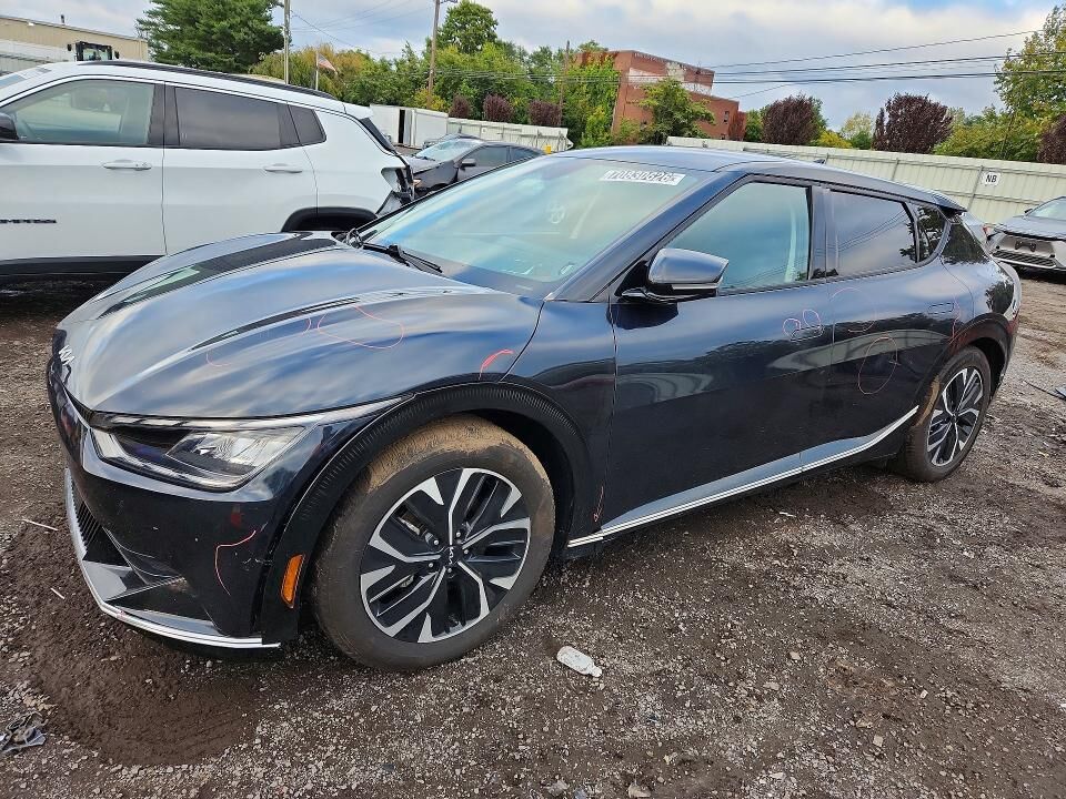 2023 KIA EV6