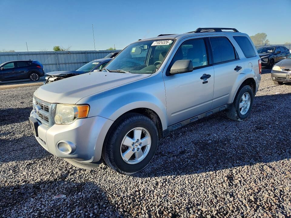 2010 FORD Escape