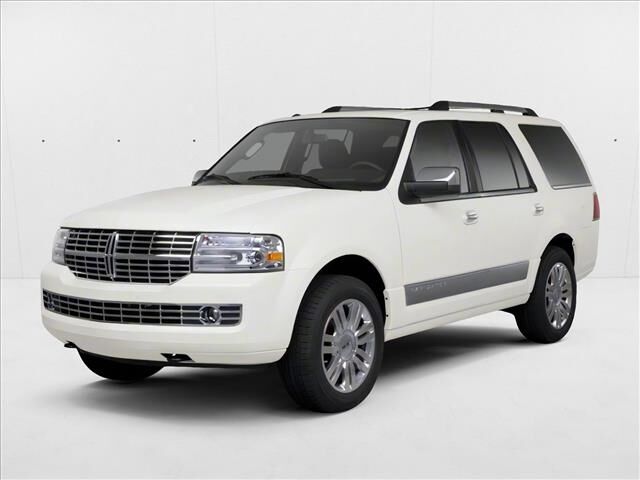2011 LINCOLN Navigator