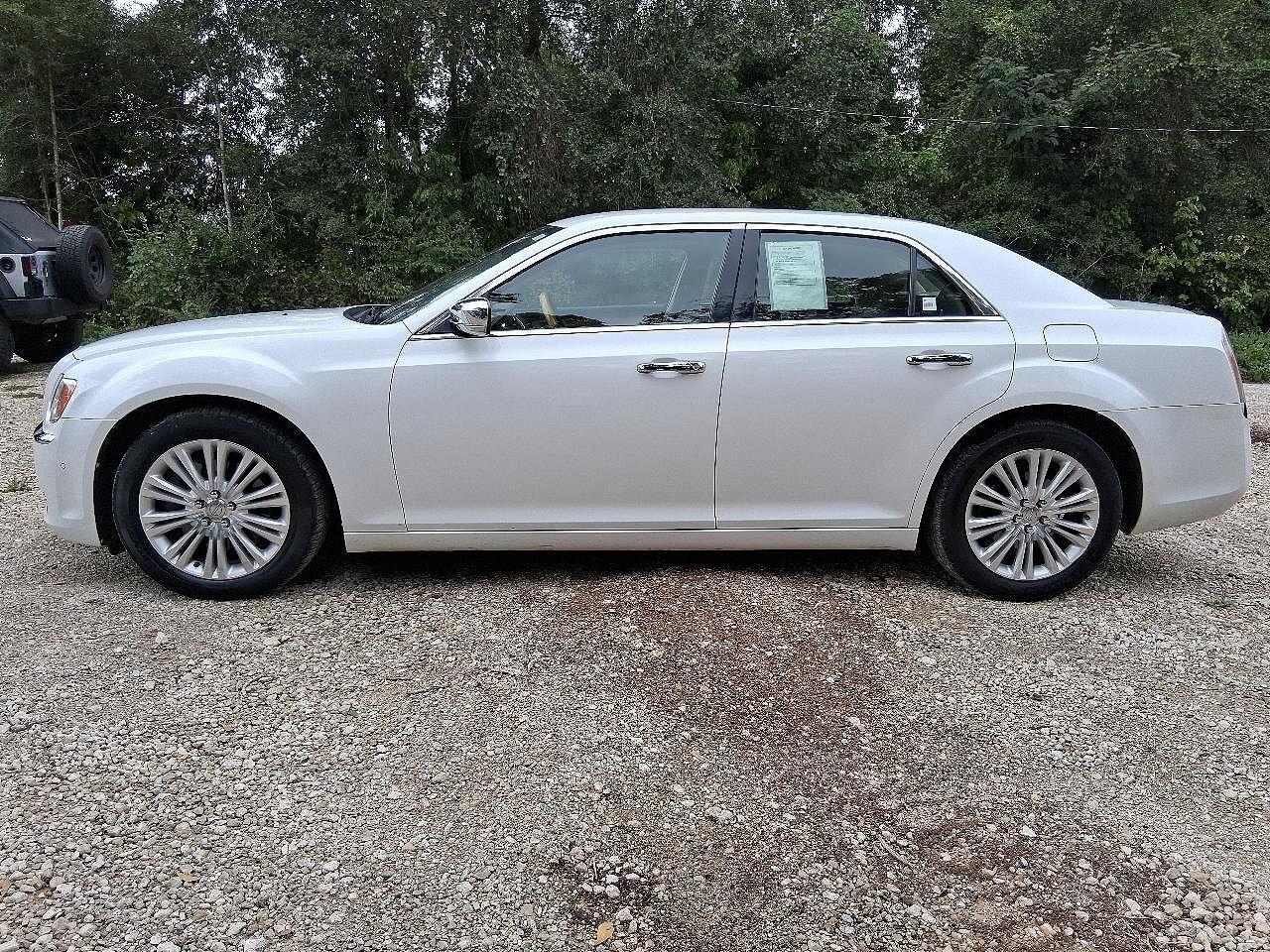 2013 CHRYSLER 300