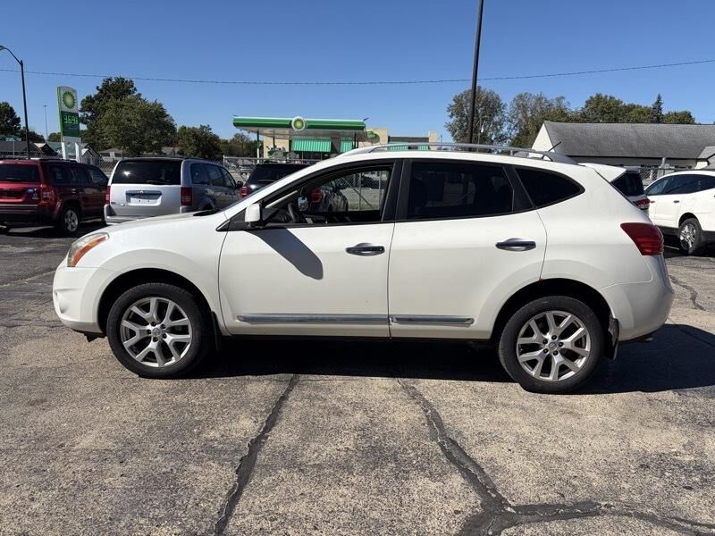 2012 NISSAN Rogue