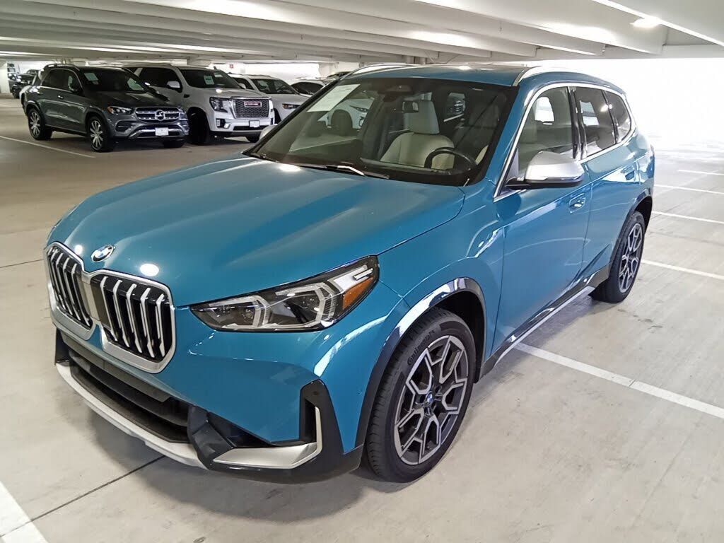 2023 BMW X1