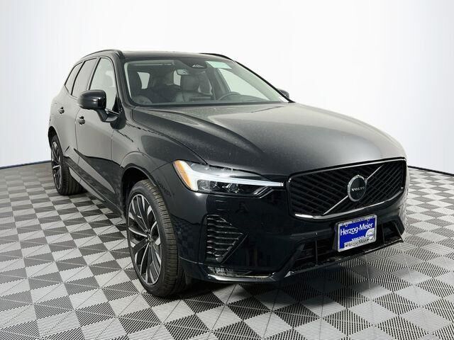 2026 VOLVO XC60
