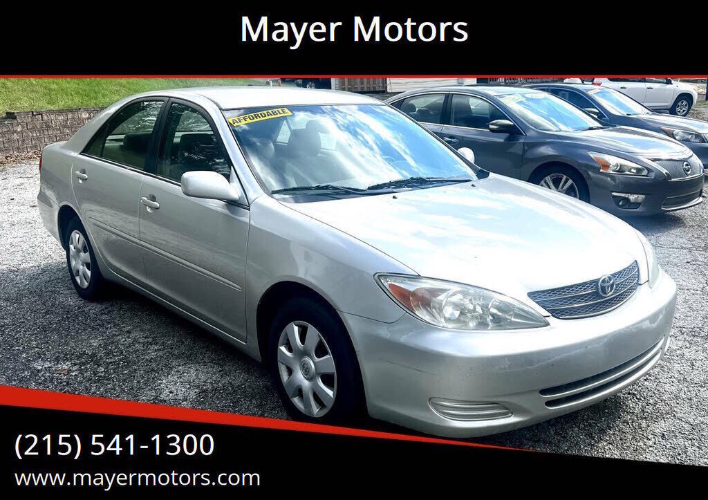 2004 TOYOTA Camry