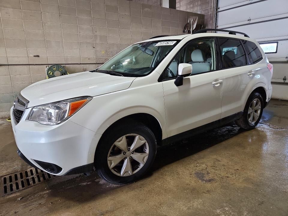 2016 SUBARU Forester