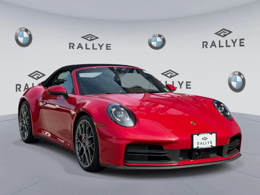 2025 PORSCHE 911