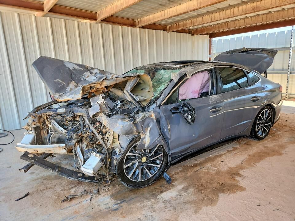 2022 HYUNDAI Sonata