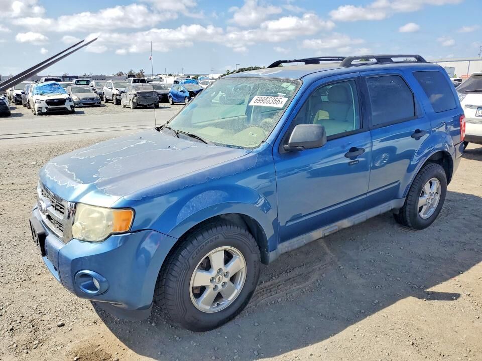 2010 FORD Escape