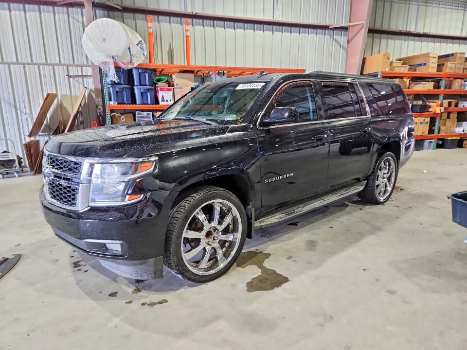 2015 CHEVROLET Suburban