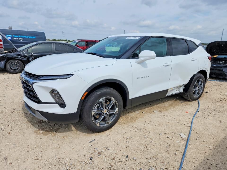 2026 CHEVROLET Blazer