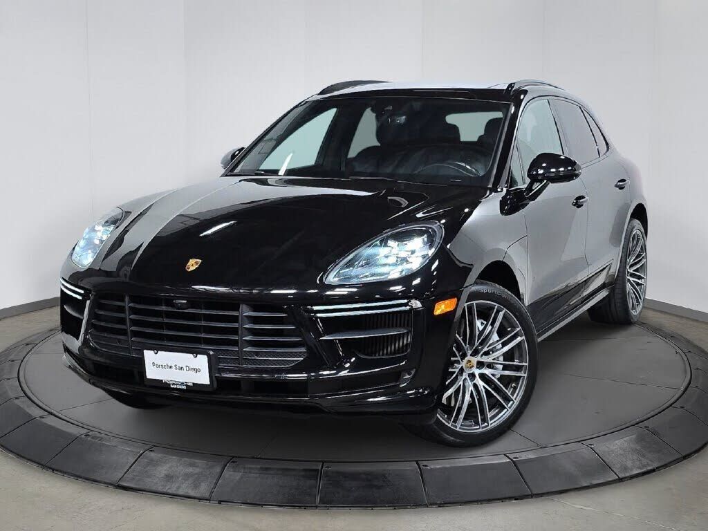 2021 PORSCHE Macan