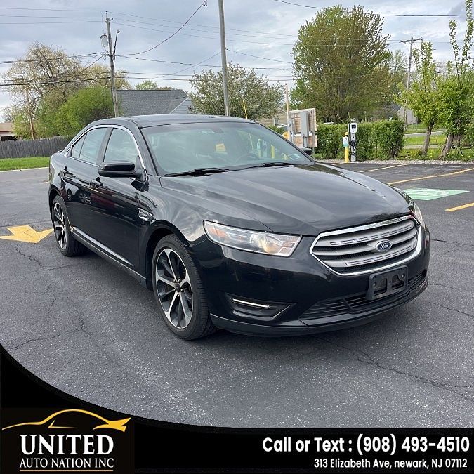 2015 FORD Taurus