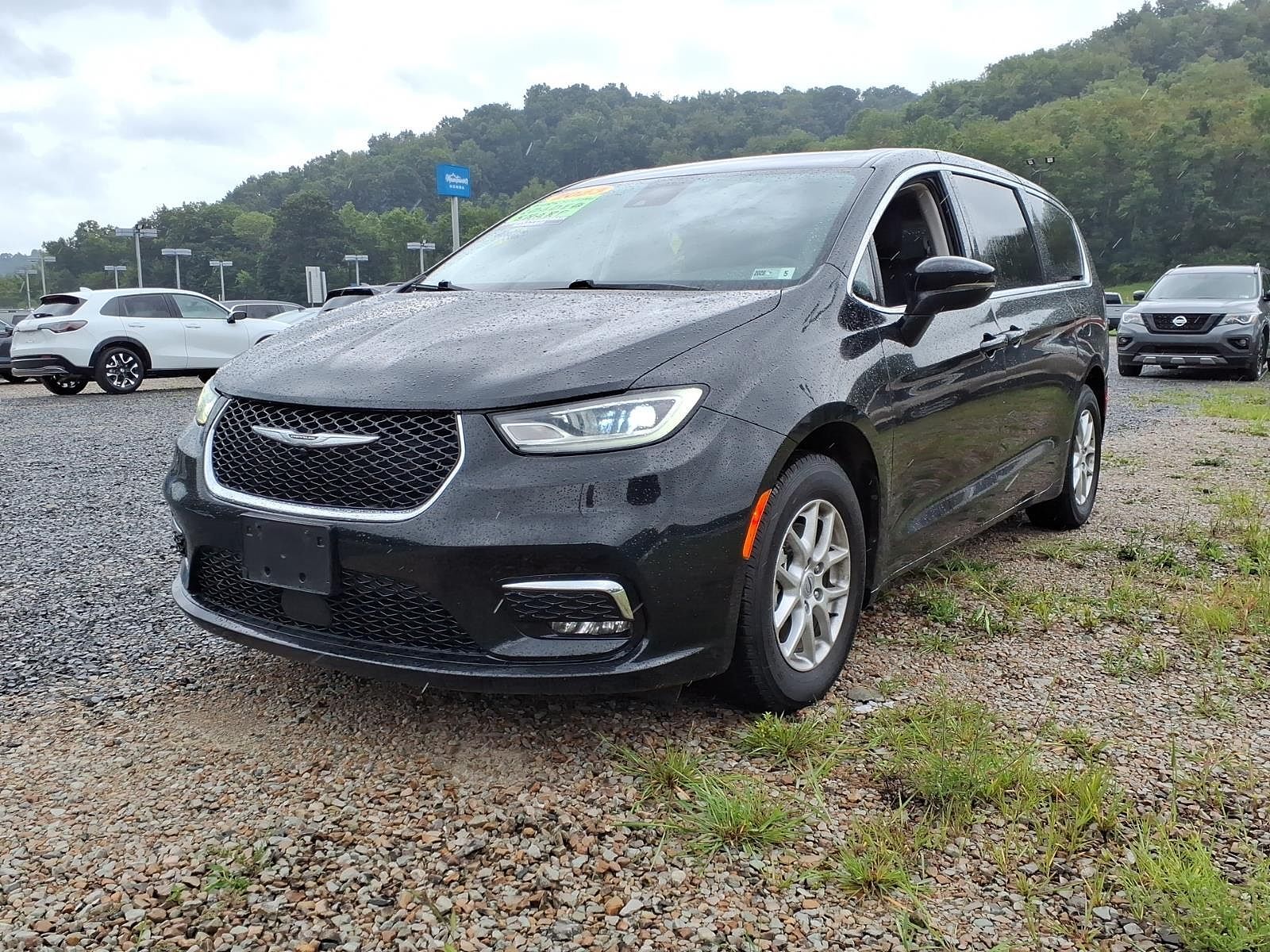 2023 CHRYSLER Pacifica