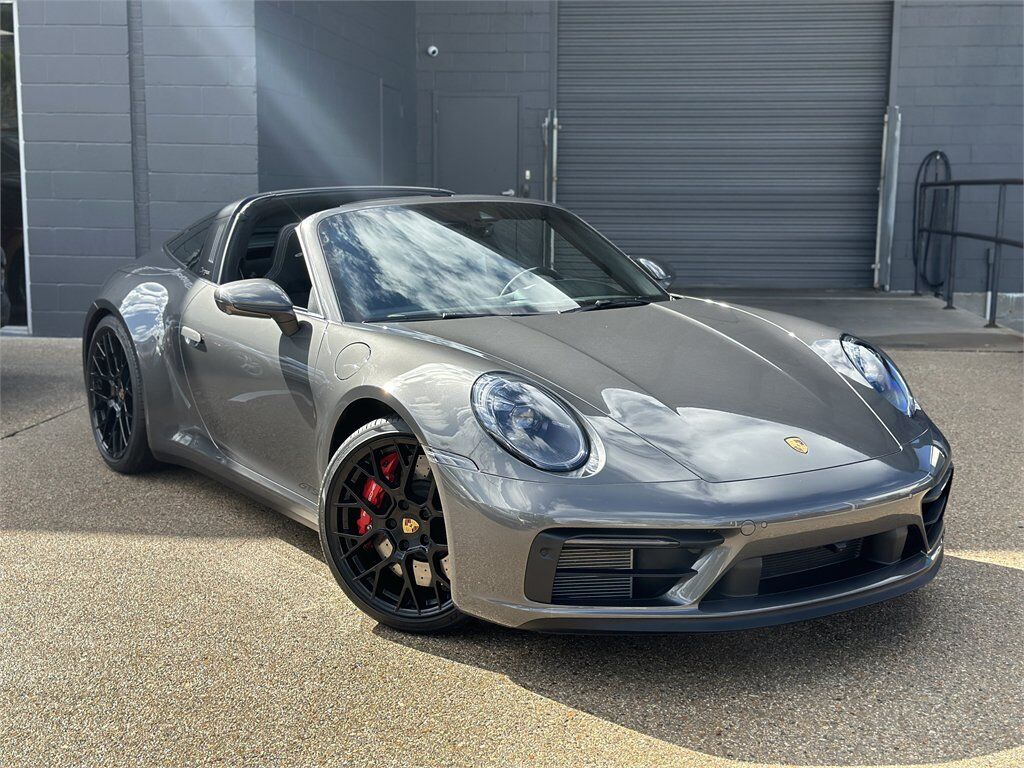 2022 PORSCHE 911