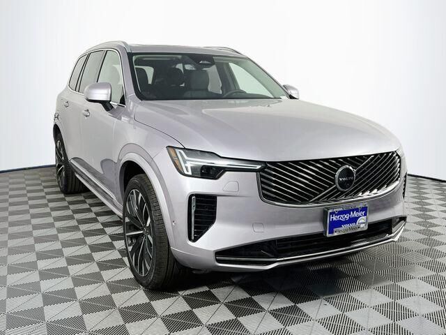 2026 VOLVO XC90