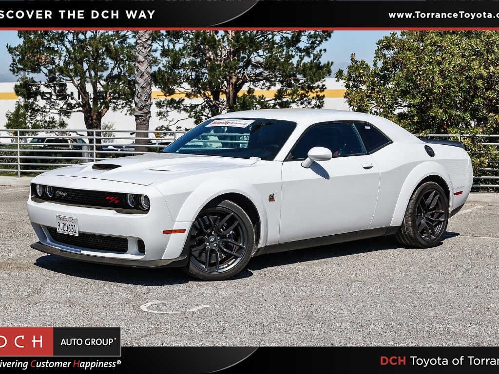 2021 DODGE Challenger