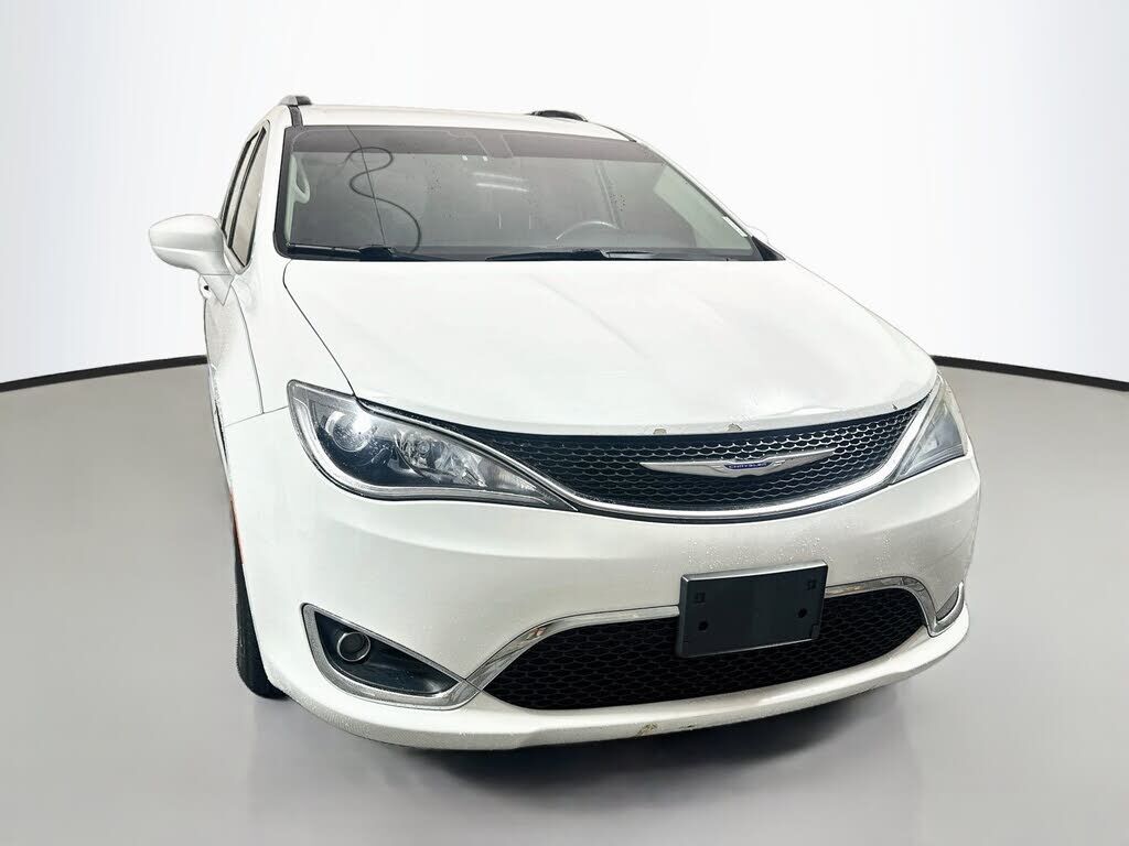 2019 CHRYSLER Pacifica