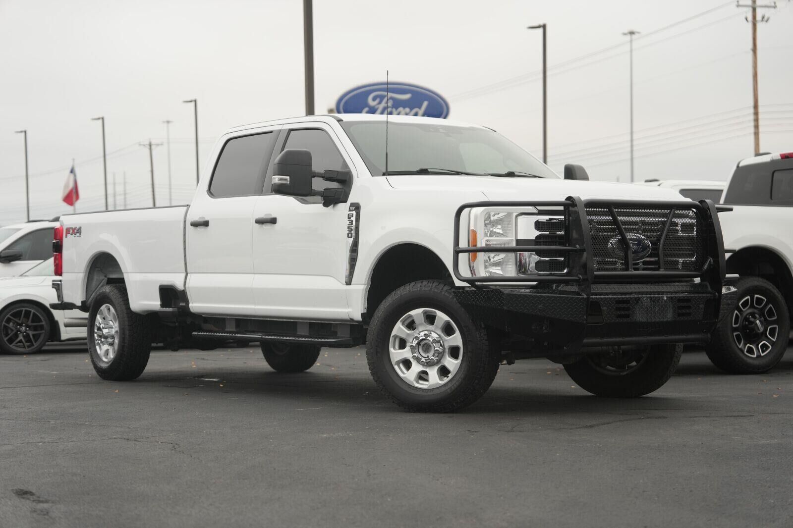 2023 FORD F-350