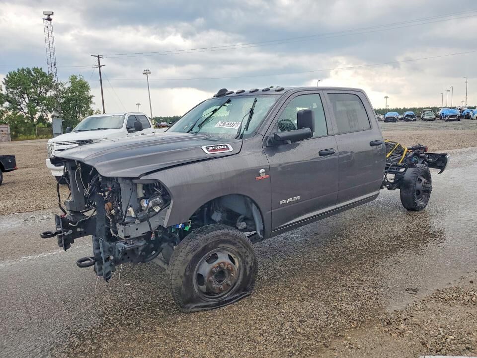 2021 RAM 3500