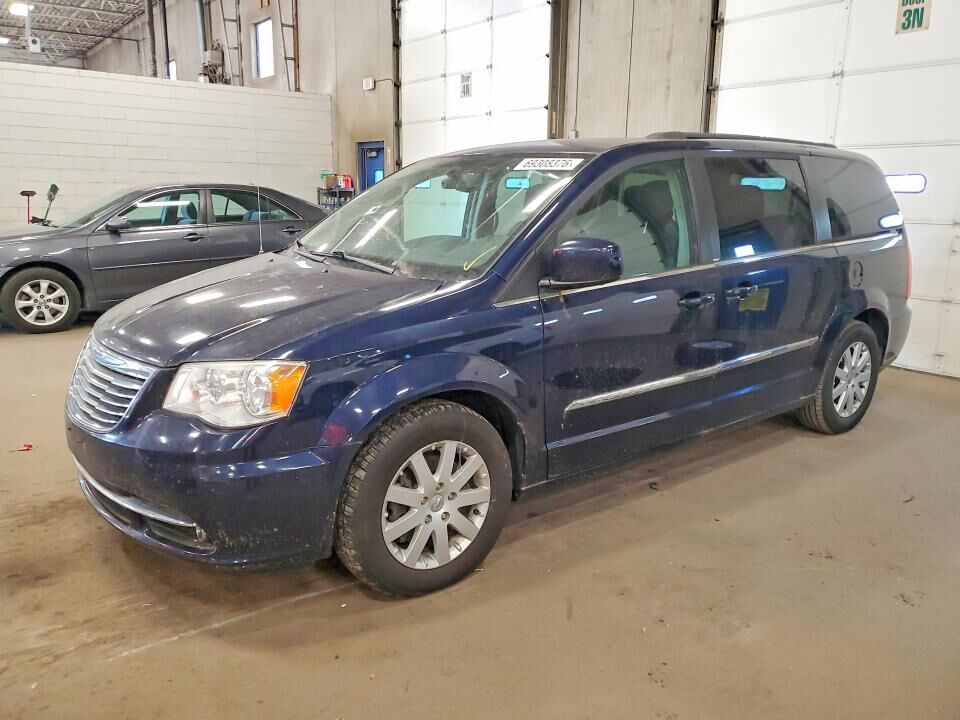 2014 CHRYSLER Town and Country