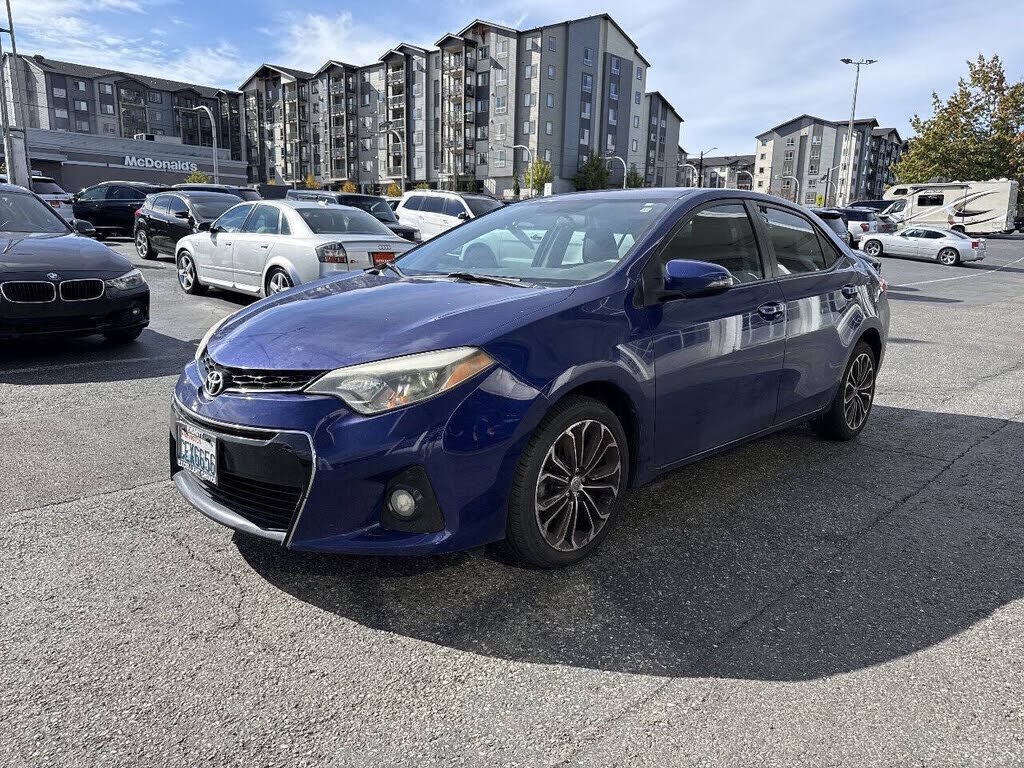 2014 TOYOTA Corolla