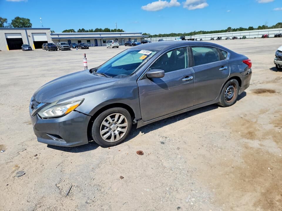 2016 NISSAN Altima