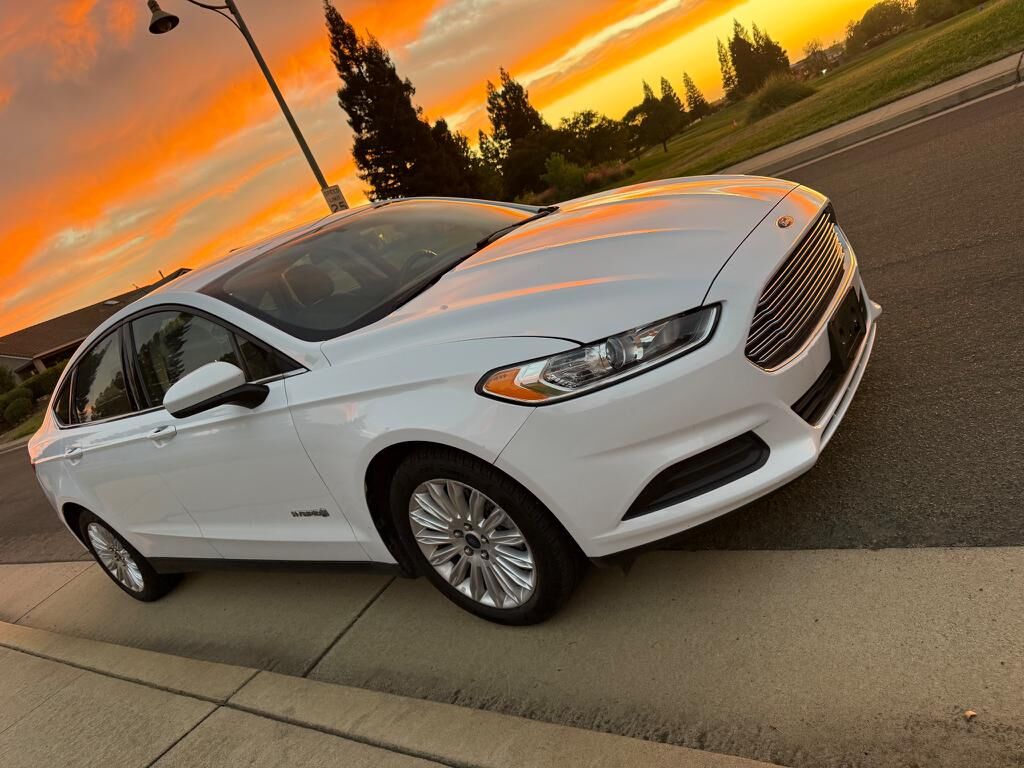 2014 FORD Fusion