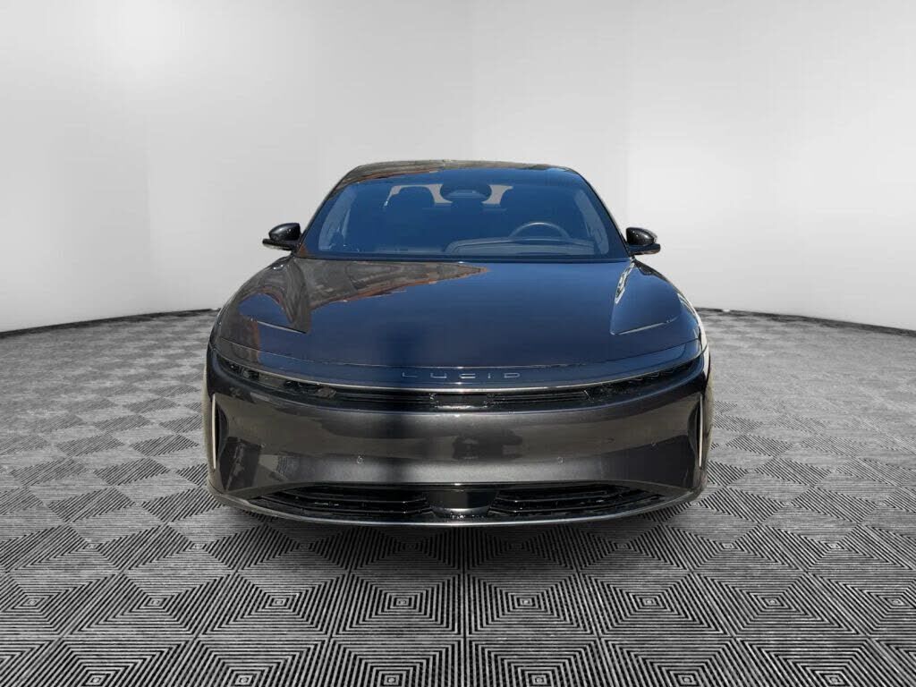 2025 LUCID Air