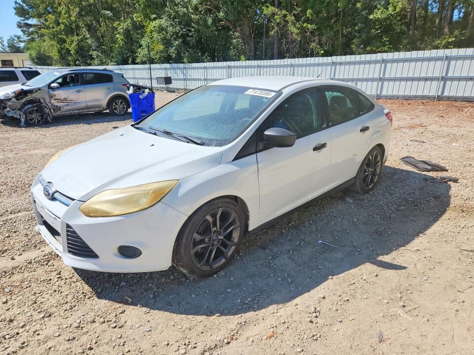 2014 FORD Focus