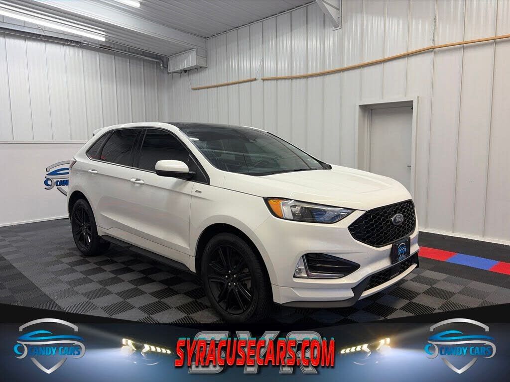 2022 FORD Edge