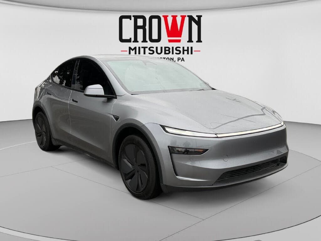2026 TESLA Model Y