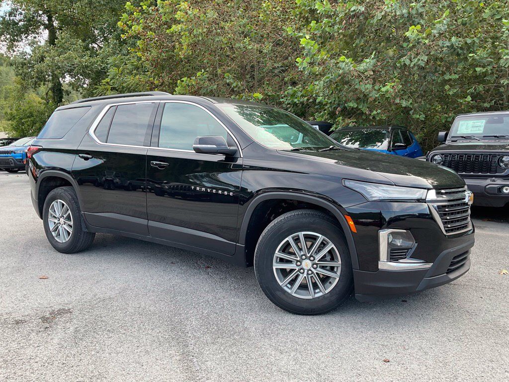 2023 CHEVROLET Traverse