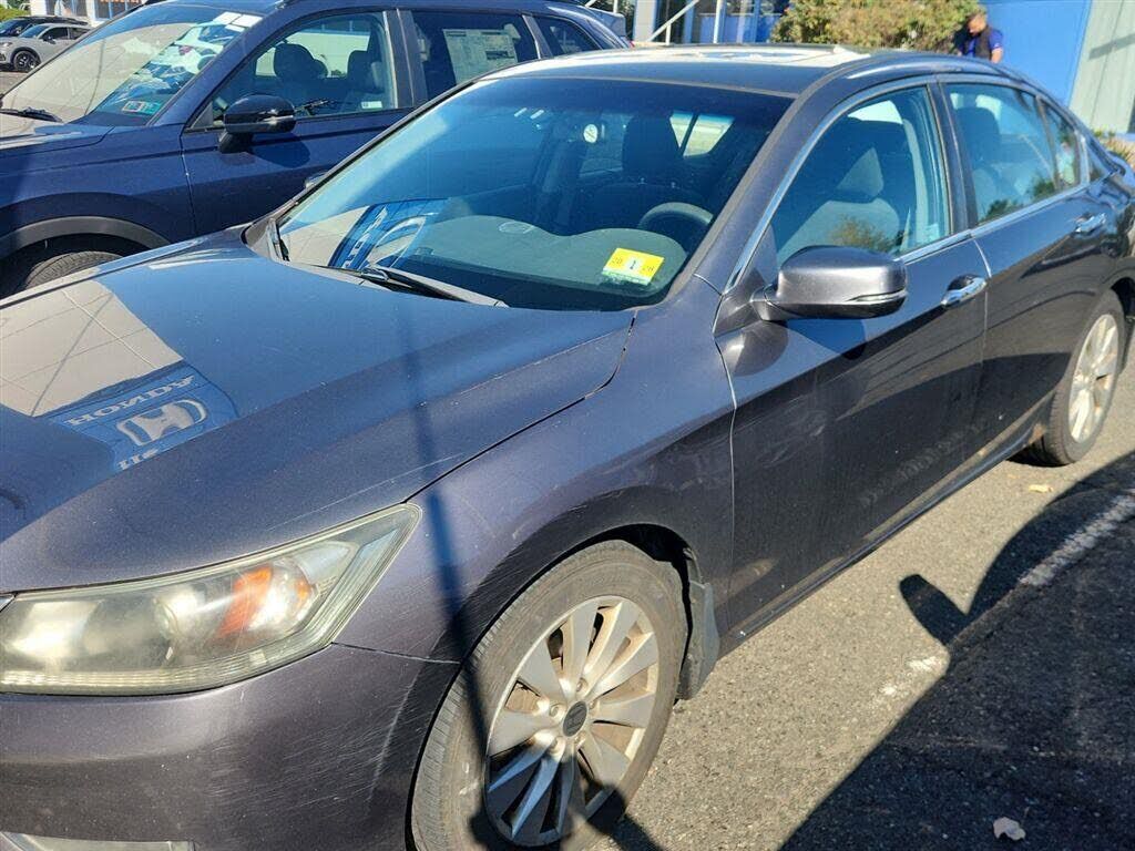 2013 HONDA Accord